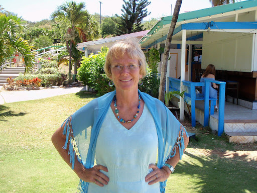 Anne James Photo 41