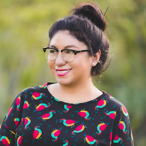 Victoria Pineda Photo 8