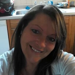 Beth Clark Photo 44