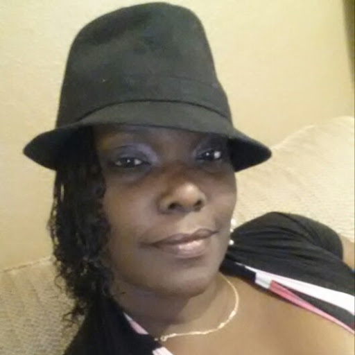Deanna Hudson Photo 6