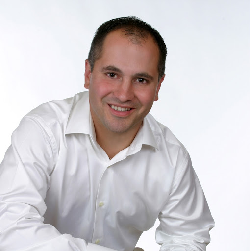 Denis Gauthier Photo 26
