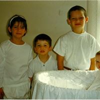 Leslie Hogan Photo 8
