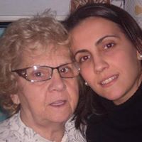 Elizabeth Farina Photo 15