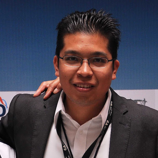 Luis Zepeda Photo 15