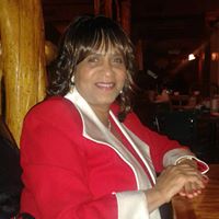 Beverly Andrews Photo 7