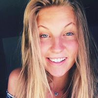Laura Hesse Photo 7
