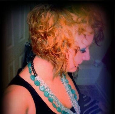 Rebecca Elliott Photo 46