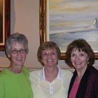 Suzanne Phillips Photo 8