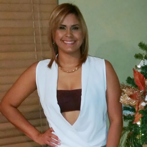 Jeanette Perez Photo 34
