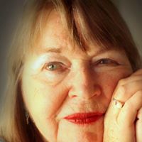 Catherine Mueller Photo 41
