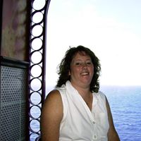 Terri Burnett Photo 9