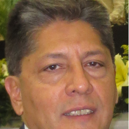 Roberto Cortes Photo 29