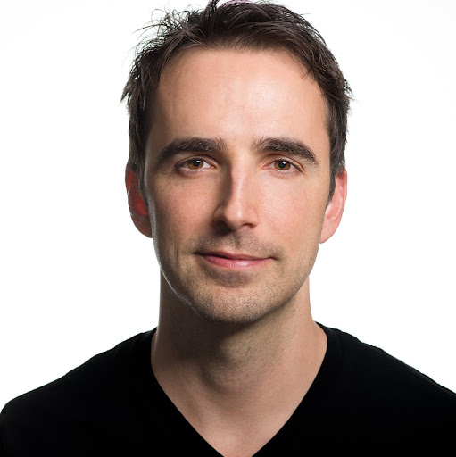 Michael Kerr Photo 14
