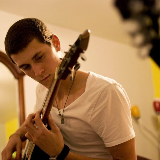 Chris Redmon Photo 5