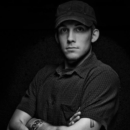 Chris Cooley Photo 3