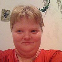Crystal Rhoades Photo 7