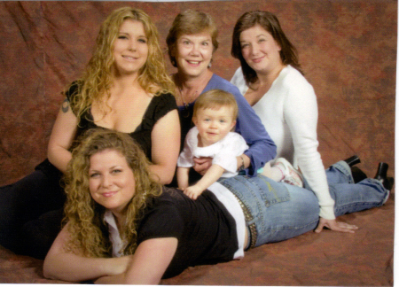 Lisa Kavanaugh Photo 15