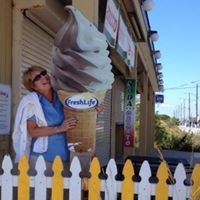 Donna Maxwell Photo 30