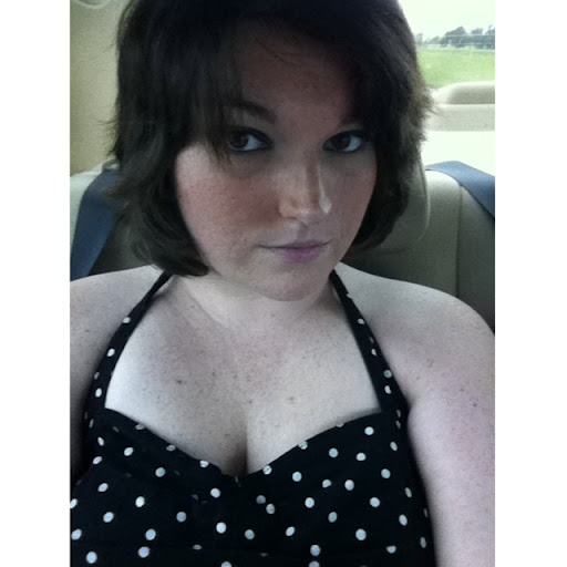 Rebecca Adams Photo 35
