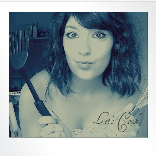 Lilly Cook Photo 28