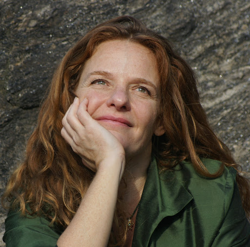 Sheila Gray Photo 39