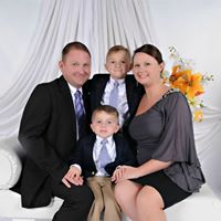 Julie Kight Photo 6