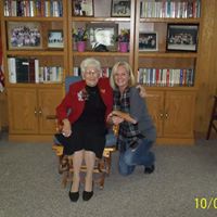 Shelly Mayer Photo 4
