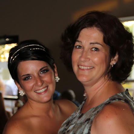 Toni Robison Photo 16