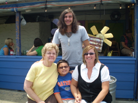 Jennifer Helmick Photo 14