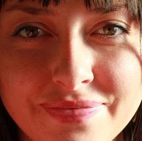 Julia Gardiner Photo 26