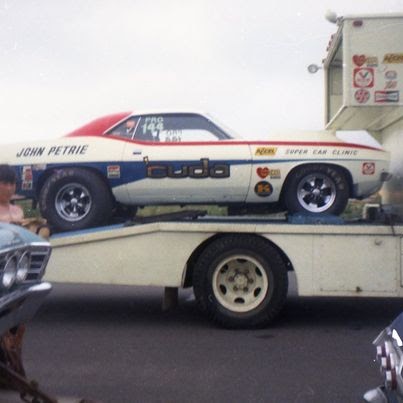 Kelly James Photo 36