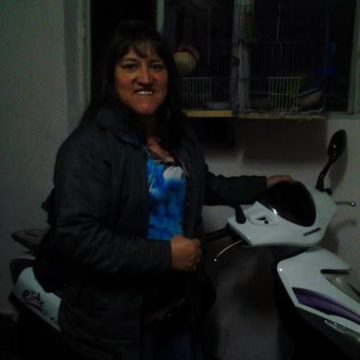 Dora Gonzales Photo 10