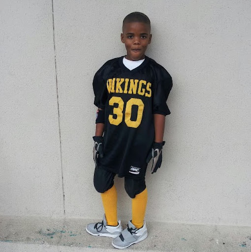 Johnnie Ingram Photo 27