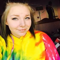 Brianna Lowe Photo 36