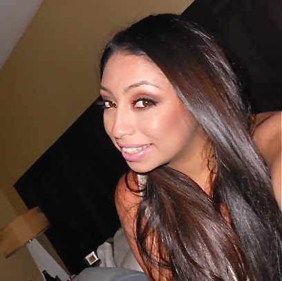 Sandra Guerrero Photo 33
