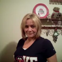 Vickie Tucker Photo 32