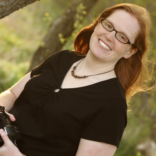 Laura Eckert Photo 23