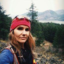 Suzanne Foster Photo 37