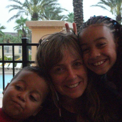 Heidi Price Photo 35