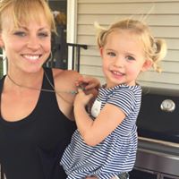 Julia Milligan Photo 23