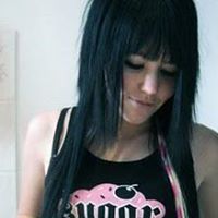 Jenni Taylor Photo 13