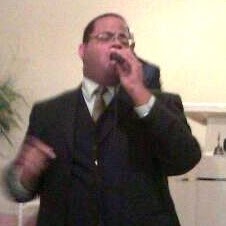Hector Robles Photo 21