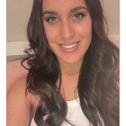 Julie Luera Photo 3
