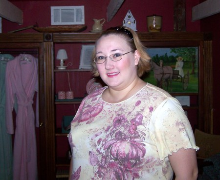 Elizabeth Scott Photo 40