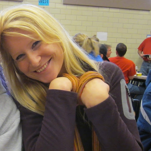 Rebecca Nowak Photo 34
