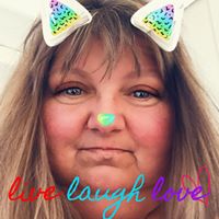 Julie Dunlap Photo 31