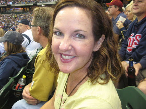 Maeve Maguire Photo 9