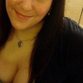 Jennifer Mello Photo 19