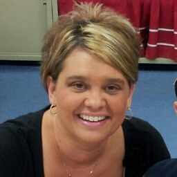 Traci Perry Photo 12