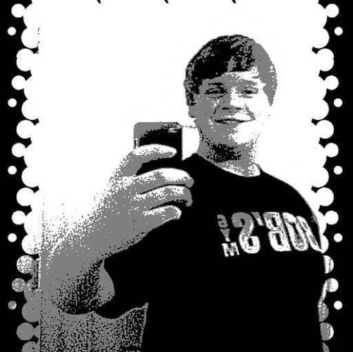 Brandon Yates Photo 33